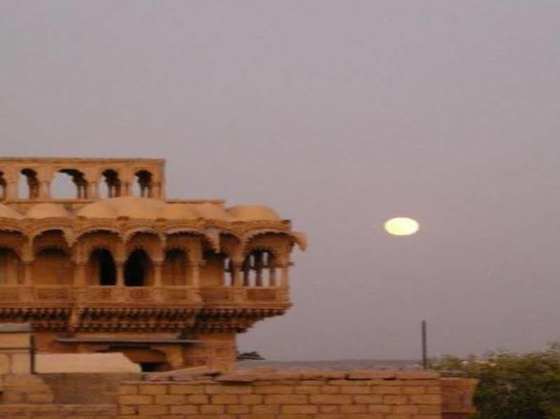 Hotel Jeet Mahal Jaisalmer Exterior photo